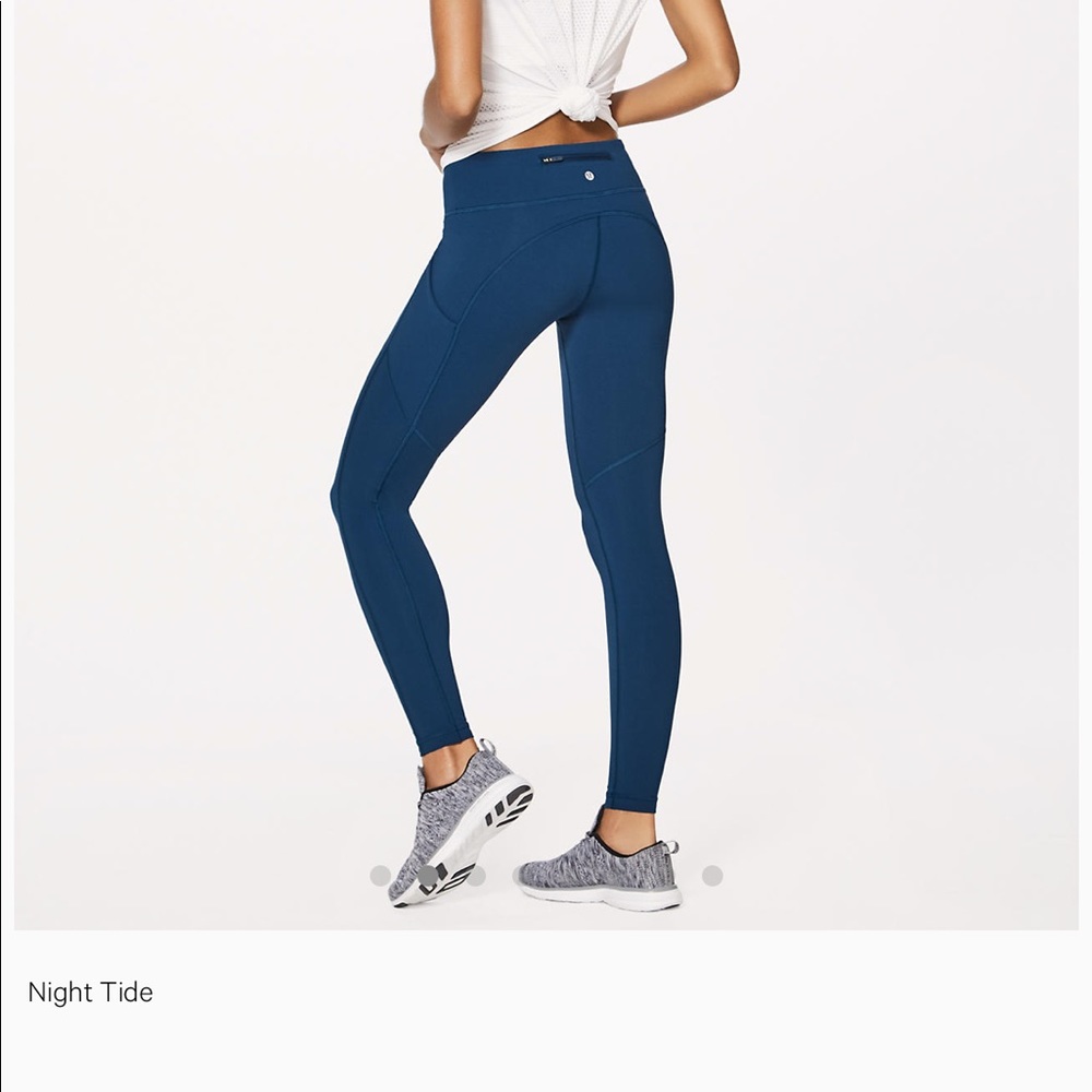 Lululemon legging. Speed Tight V